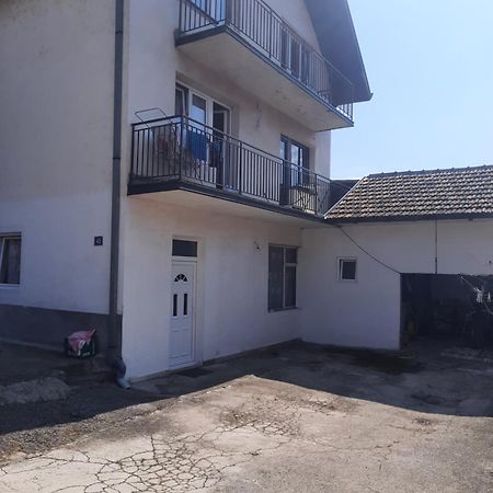 Apartman Maja Bajina Basta Luaran gambar